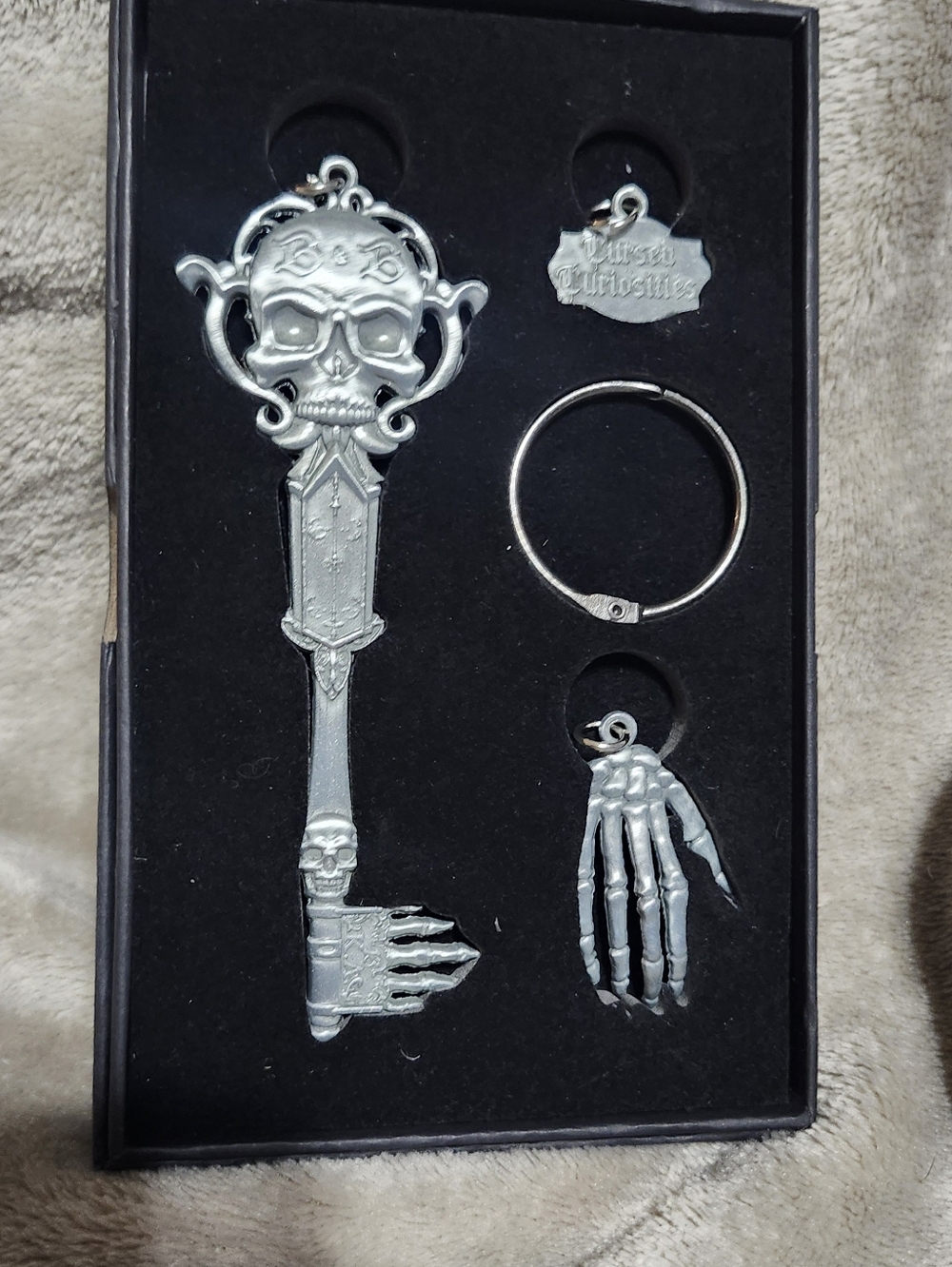 Harry Potter Themed Silver Skeleton Key Set by Wizarding Trunk
